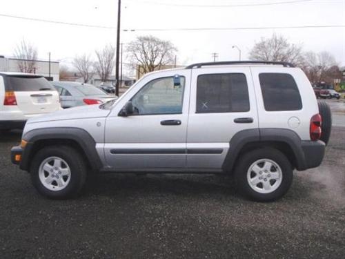 Jeep Liberty 2006 photo 2