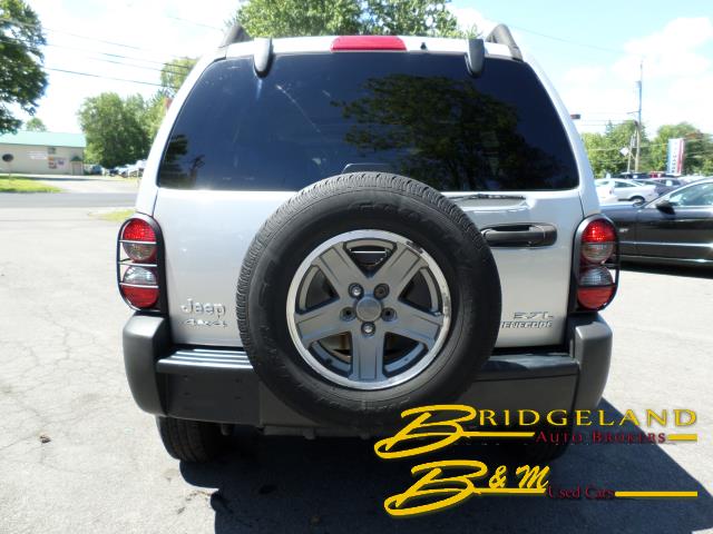 Jeep Liberty 2006 photo 1