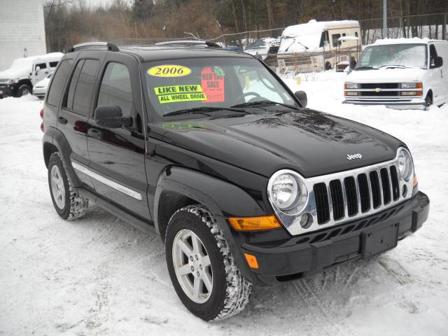 Jeep Liberty 2006 photo 1