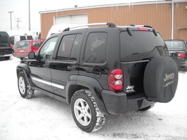 Jeep Liberty 2006 photo 3