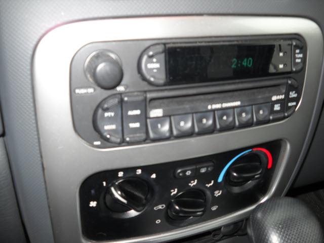 Jeep Liberty 2006 photo 4