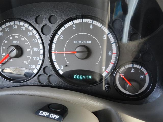 Jeep Liberty 2006 photo 2