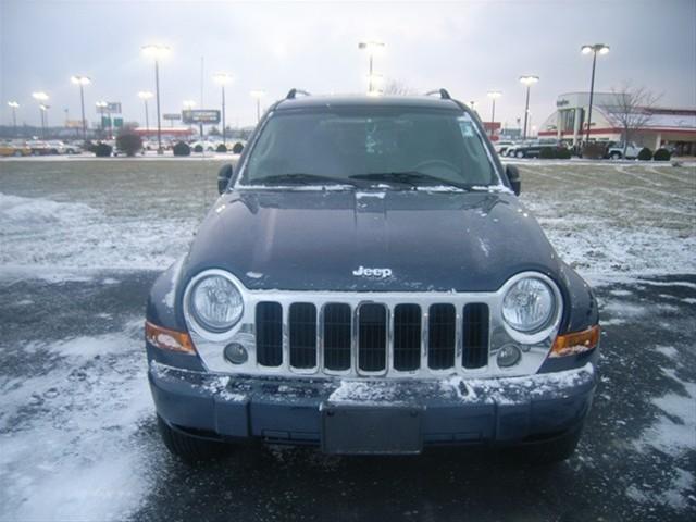 Jeep Liberty 2006 photo 1