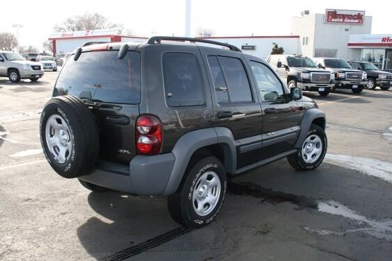 Jeep Liberty 2006 photo 3