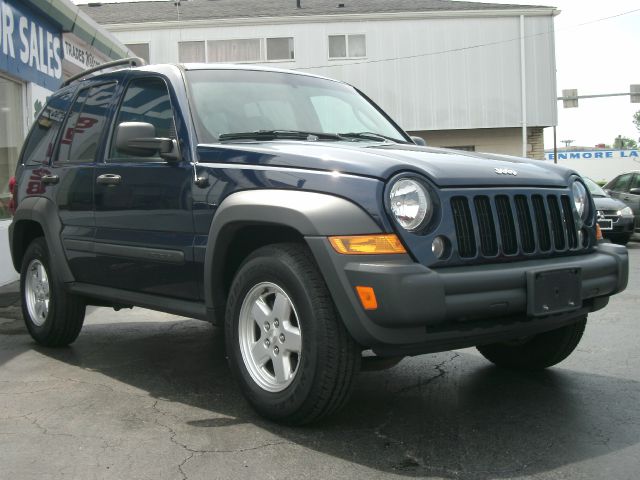 Jeep Liberty 2006 photo 6