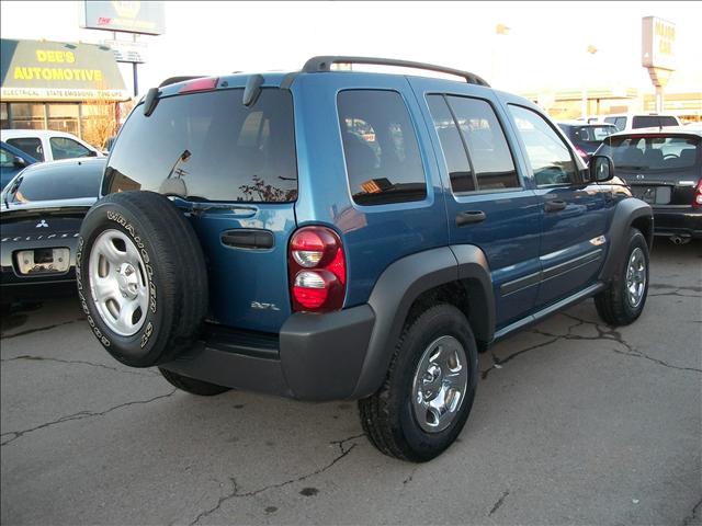 Jeep Liberty 2006 photo 1