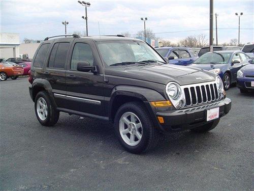 Jeep Liberty 2006 photo 3