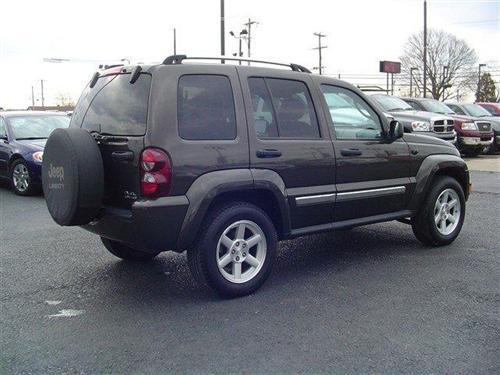 Jeep Liberty 2006 photo 1