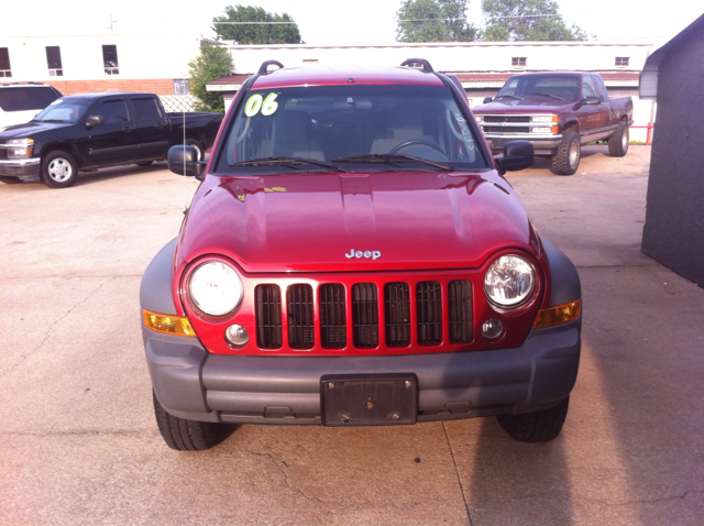Jeep Liberty 2006 photo 6