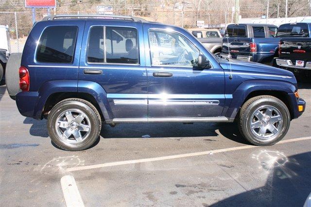 Jeep Liberty 2006 photo 5
