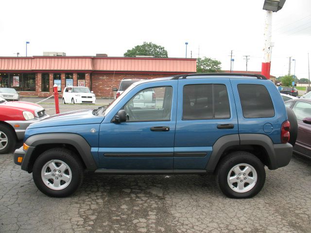 Jeep Liberty 2006 photo 1