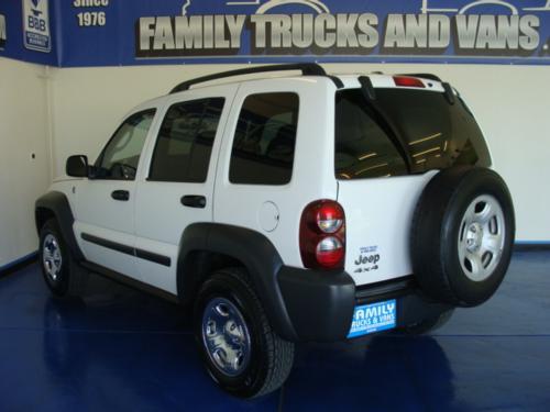 Jeep Liberty 2006 photo 1