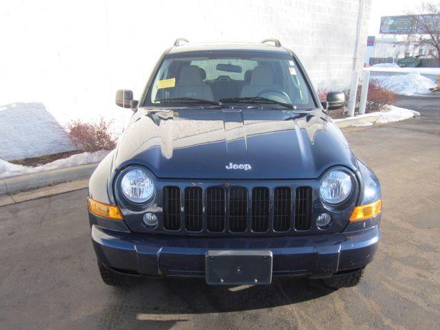 Jeep Liberty 2006 photo 3