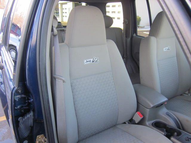 Jeep Liberty 2006 photo 5