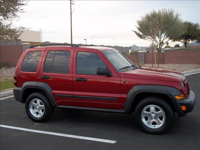 Jeep Liberty 2006 photo 3