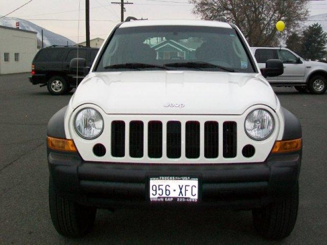Jeep Liberty 2007 photo 4