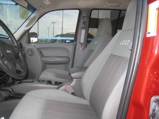 Jeep Liberty 2007 photo 2