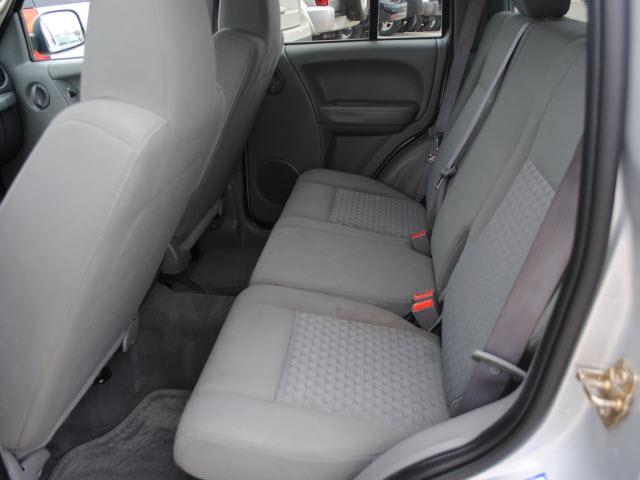 Jeep Liberty 2007 photo 4