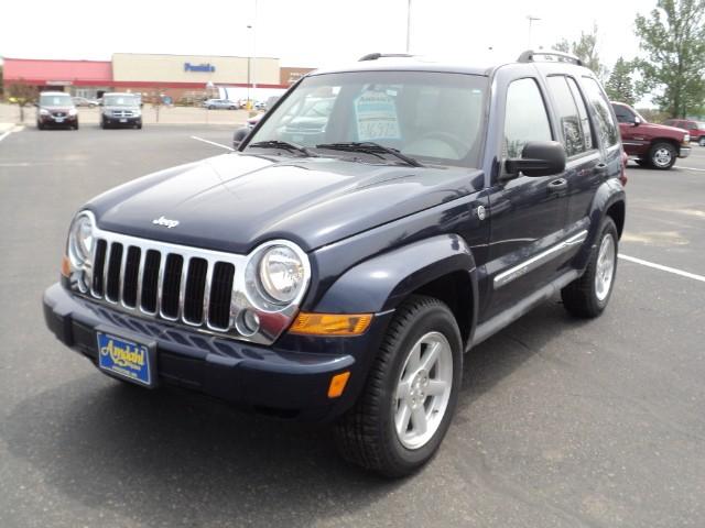 Jeep Liberty 2007 photo 4