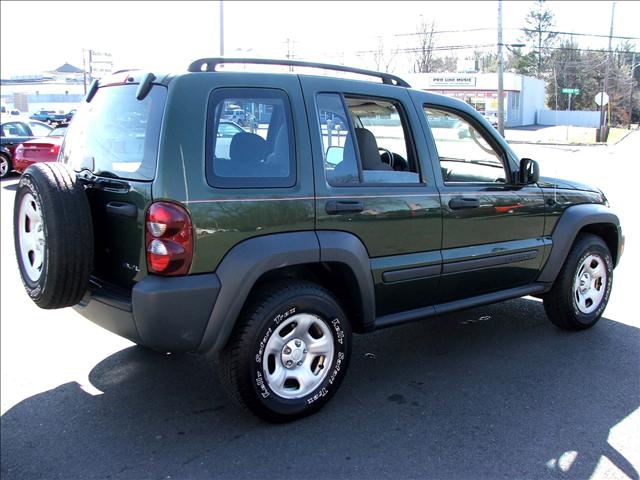 Jeep Liberty 2007 photo 3