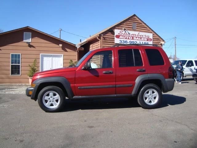 Jeep Liberty 2007 photo 4