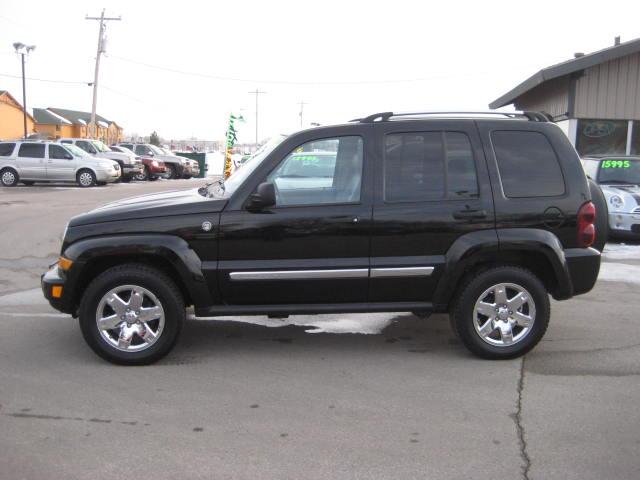 Jeep Liberty 2007 photo 2