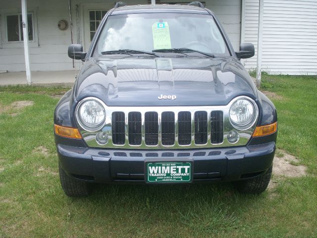 Jeep Liberty Super SUV