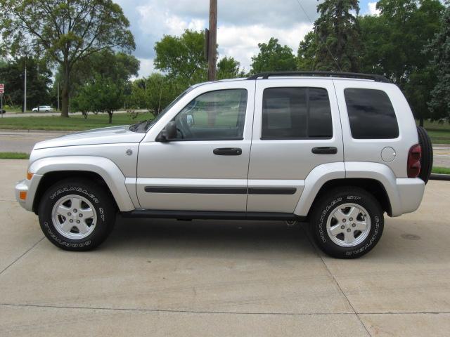 Jeep Liberty 2007 photo 4