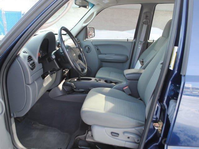 Jeep Liberty 2007 photo 3