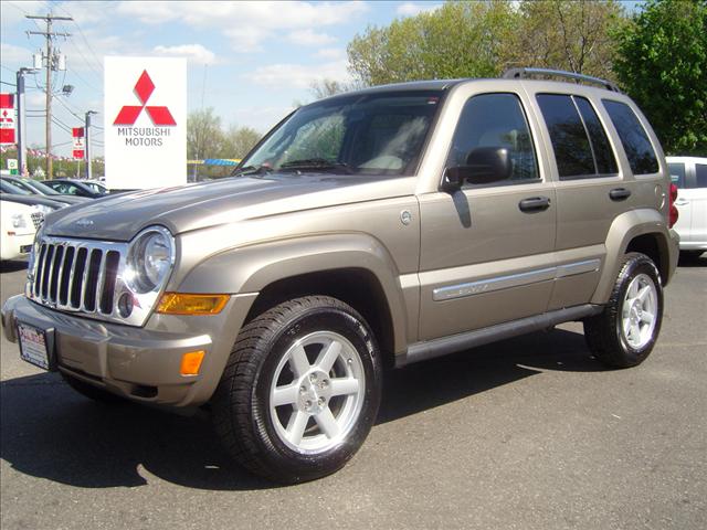 Jeep Liberty S ~ AWD Sport Utility