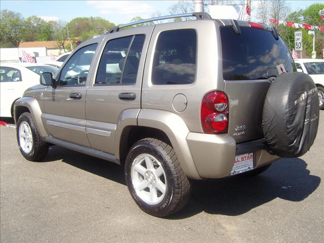 Jeep Liberty 2007 photo 3