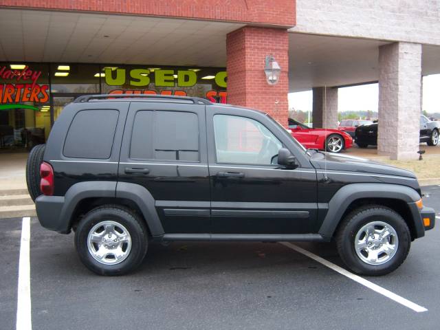 Jeep Liberty 2007 photo 1