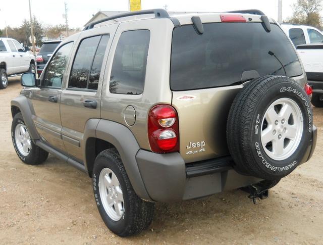 Jeep Liberty 2007 photo 3