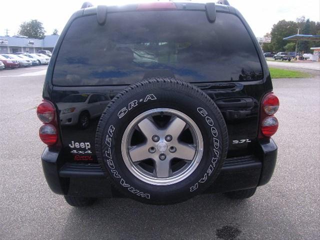 Jeep Liberty 2007 photo 3