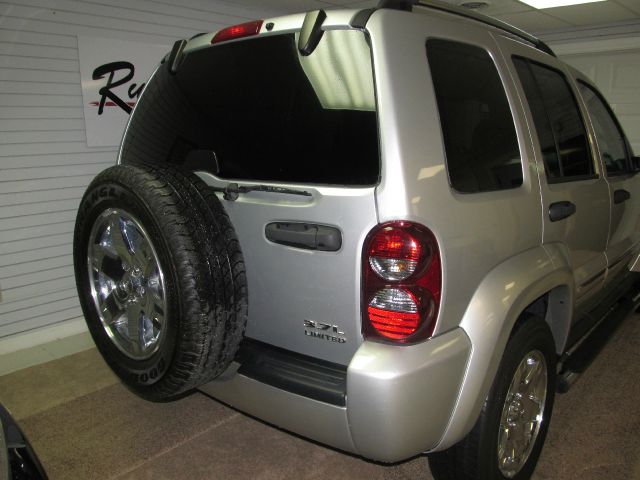 Jeep Liberty 2007 photo 3