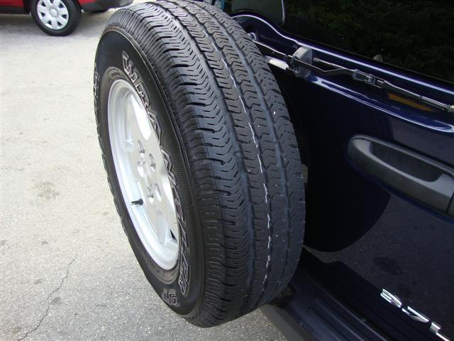 Jeep Liberty 2007 photo 1