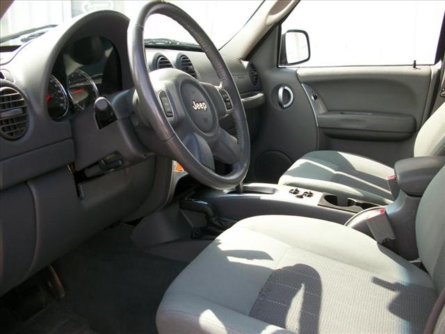 Jeep Liberty 2007 photo 4