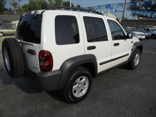 Jeep Liberty 2007 photo 3