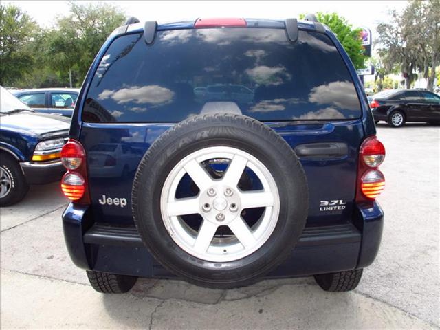 Jeep Liberty 2007 photo 2