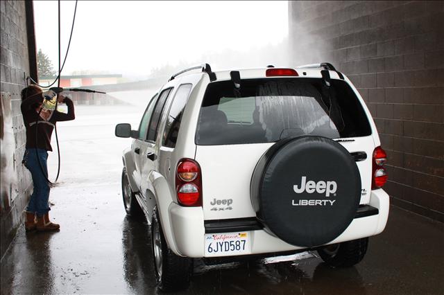 Jeep Liberty R/T AWD Sport Utility