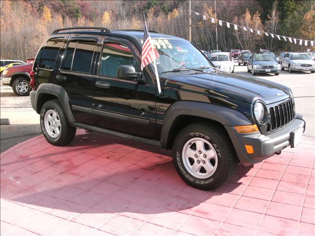 Jeep Liberty 2007 photo 2