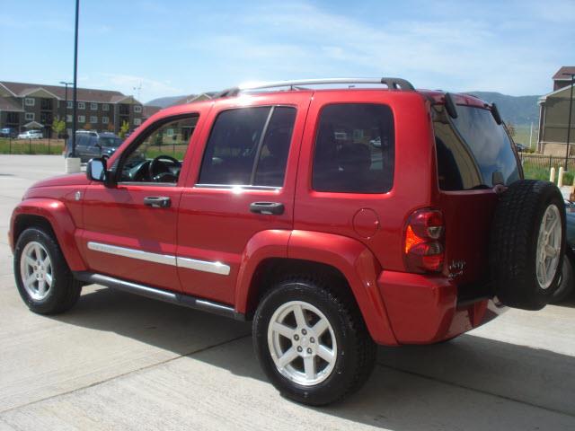 Jeep Liberty 2007 photo 2