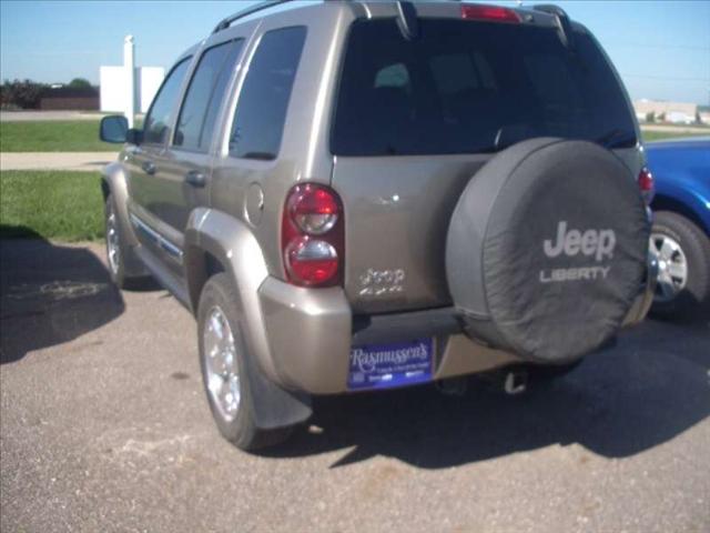 Jeep Liberty 2007 photo 2