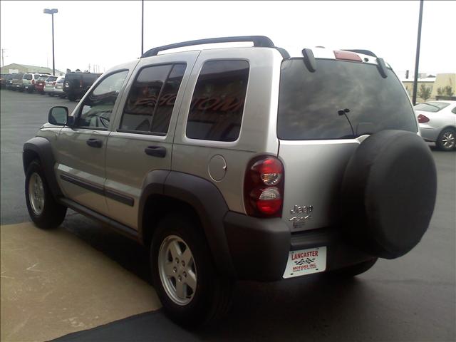 Jeep Liberty 2007 photo 3