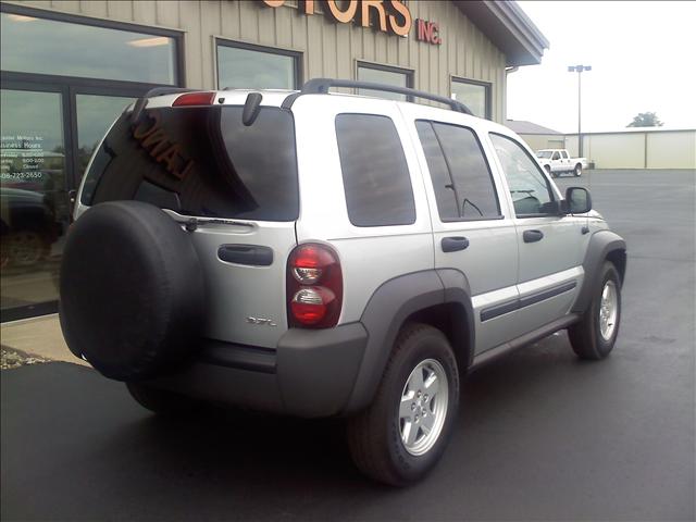 Jeep Liberty 2007 photo 4