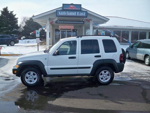 Jeep Liberty 2007 photo 3