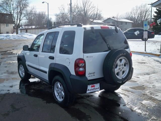 Jeep Liberty XL SD Sport Utility