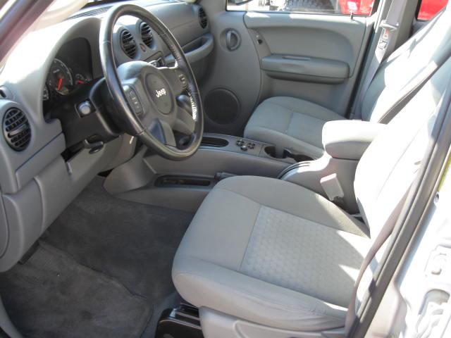 Jeep Liberty 2007 photo 3