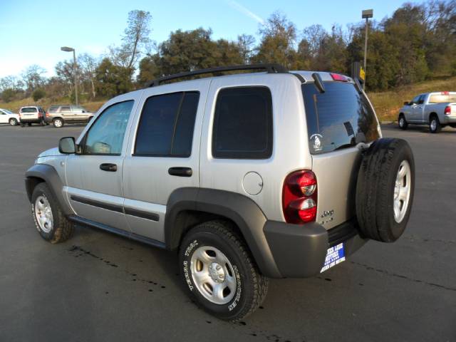 Jeep Liberty 2007 photo 5