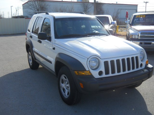 Jeep Liberty 2007 photo 3